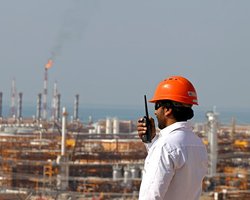 Ціни на нафту можуть злетіти до $180, — WSJ