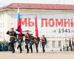 У Росії масово скасовують паради на 9 травня: тепер і в Калінінграді