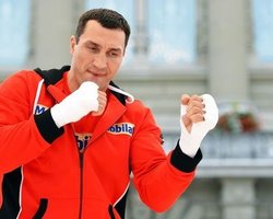 Владимир Кличко пообещал интересный поединок с поляком