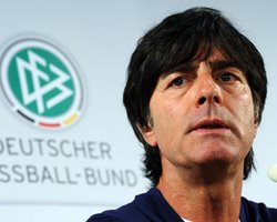 Тренер сборной Германии не знает, как против него сыграет Блохин