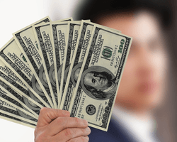 Деньги агрессора для Украины: в ЕС придумали, как использовать замороженные активы РФ