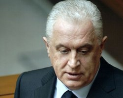 Из КПУ исключили более 80 человек, поддерживающих Грача