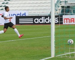 Шахтер победил пражскую Спарту