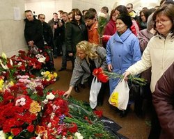 В московском метро избили известную правозащитницу