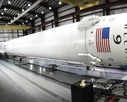 У меня есть мечта. Как Илон Маск произвел революцию, едва не разорился и заработал миллиарды