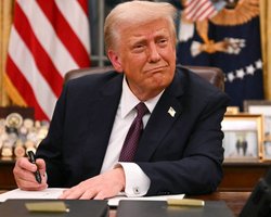 Пригрозив митами США: Трамп оголосив про швидке перемир'я між Таїландом та Камбоджею