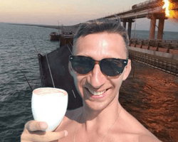 Непригодный для армии ведущий Соломка отреагировал на скандал с отдыхом в Испании (фото)