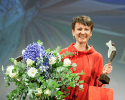 Популярная украинская писательница стала лауреатом литературной премии Angelus