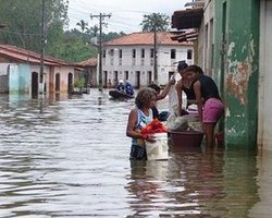 Наводнение вынудило власти Колумбии объявить ЧП