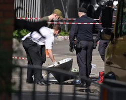 "РФ должна проиграть эффектно": у Зеленского прокомментировали взрывы в Москве (видео)