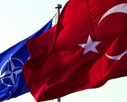 НАТО поможет Турции усилить ПВО на границе с Сирией