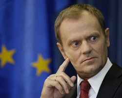 Туск: Лечение Луценко показывает, что Киев и Европа начинают лучше понимать друг друга