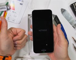 Один із найкращих недорогих смартфонів: хіт 2026 року випробували на міцність (відео)