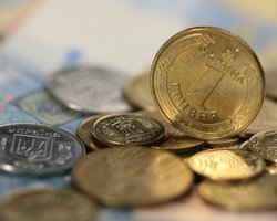 Кабмин о секвестре бюджета: зарплату чиновников – урезать, расходы на дороги – оставить