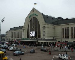 Укрзализныця отменила карантинные ограничения в региональных поездах