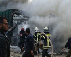 Авиация РФ разбомбила гумконвой на границе Турции и Сирии, - СМИ