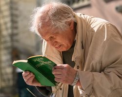 Часть украинских пенсионеров может получить доплаты: от чего зависит размер пенсии