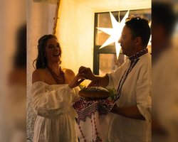 Євген Клопотенко натякнув на власні заручини: що відомо про обраницю шеф-кухаря (фото)