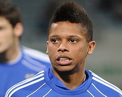 Киевское Динамо сдало Андре в аренду