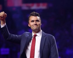 Извинялся за содеянное: названы мотивы подозреваемого в убийстве Чарли Кирка