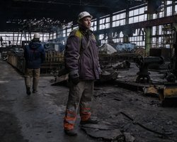 РФ використовує нову стратегію обстрілів інфраструктури України: знеструмити АЕС, — NYT