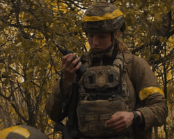 Світові зірки заспівали про бригаду "Хартія": новий кліп U2 та Еда Ширана