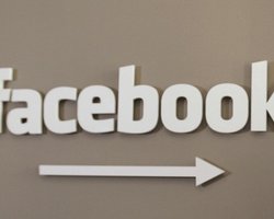 Facebook откупится от иска за использование личных данных пользователей