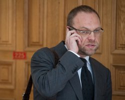 Дело Щербаня: Суд намерен допросить нового свидетеля. Тимошенко требует доставки в Киев