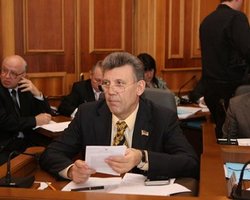 Кивалов: Тимошенко провалила кампанию в судах