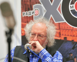 В Роскомнадзоре хотят лишить "Эхо Москвы" лицензии из-за Навального