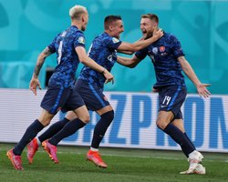 Збірна Польщі в меншості програла Словаччині на Євро-2020