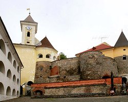 Отели на руинах. Как привлечь частные деньги к реставрации украинских замков и крепостей