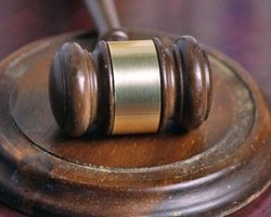 Конституционный Суд сегодня огласит решение по политреформе