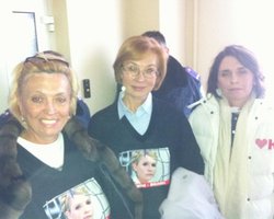  Женщины-депутаты намерены быть с Тимошенко круглосуточно 