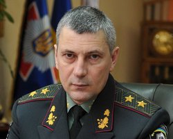 Бывшего командующего Внутренними войсками допросили по делу Януковича