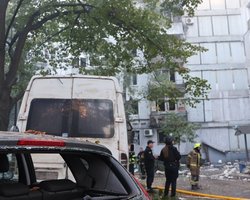 Пошкоджені десятки будинків: у Дніпрі зросла кількість постраждалих від удару РФ (відео)