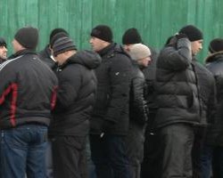 700 "титушек" находятся на Подоле