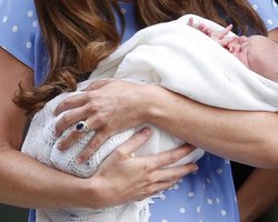 Новорожденный британский принц получил имя