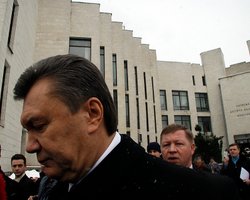 Уровень поддержки Януковича продолжает падать, - опрос