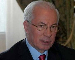 Азаров готов углублять сотрудничество с Россией
