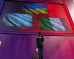 Гімнастка з РФ стояла спиною до прапорів під час виконання гімну України (відео)