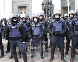 Боевая готовность. Как прошел первый день протестов под Верховной Радой