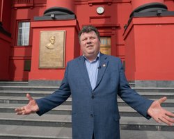 "Ничего не подтверждаю": ректор КНУ Бугров прокомментировал секс-скандал в университете