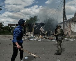 "Превратили в Бахмут за 5 дней": боец ВСУ рассказал о тяжелых боях за Волчанск (видео)