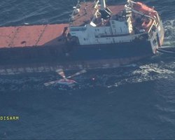 Швеція затримала підсанкційне судно під прапором Гвінеї: воно прямувало з Криму до Росії (фото)