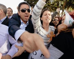 Горящие деньги. Как вернуть банковские вклады с Кипра