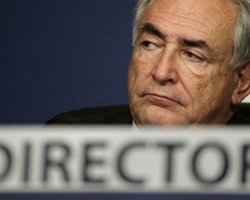 МВФ отложил заседание исполнительного совета из-за ареста главы