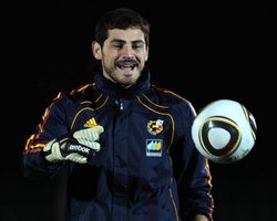 Касильяс установил новый "сухой" рекорд