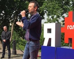 В "Голосе" объяснились по ситуации с исключением двух мажоритарщиков