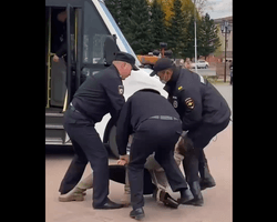 Тепер у Туві: на акцію протесту проти мобілізації вийшли десятки жінок